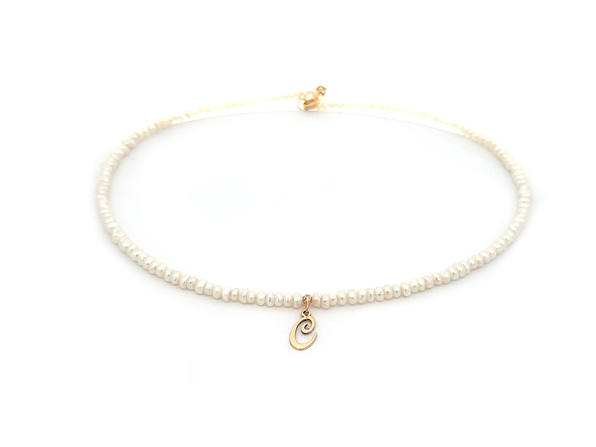 Colier perle si initiala "C" din aur 14 K